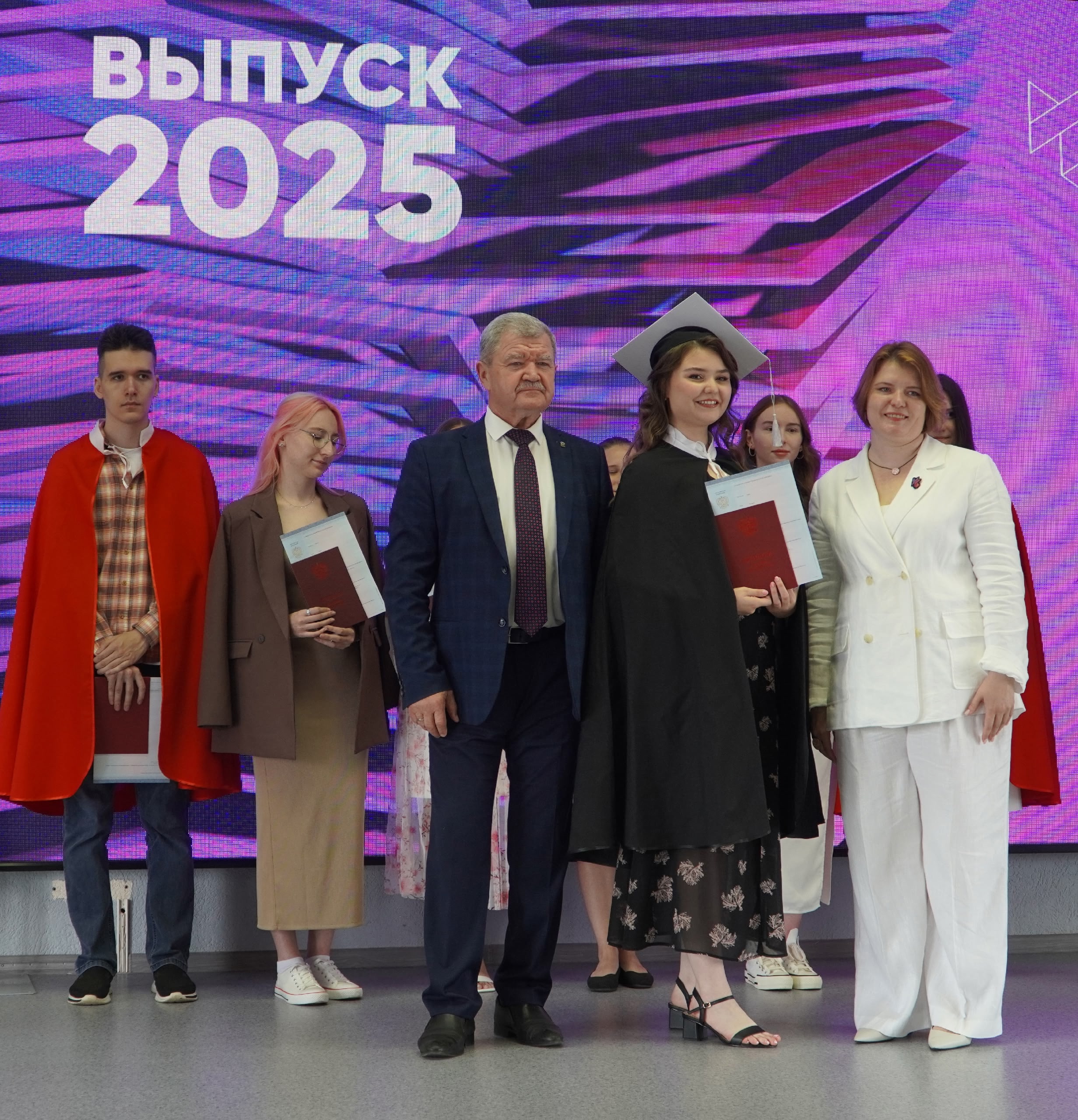 Выпускники-2025 Университета сервиса  к трудоустройству готовы!