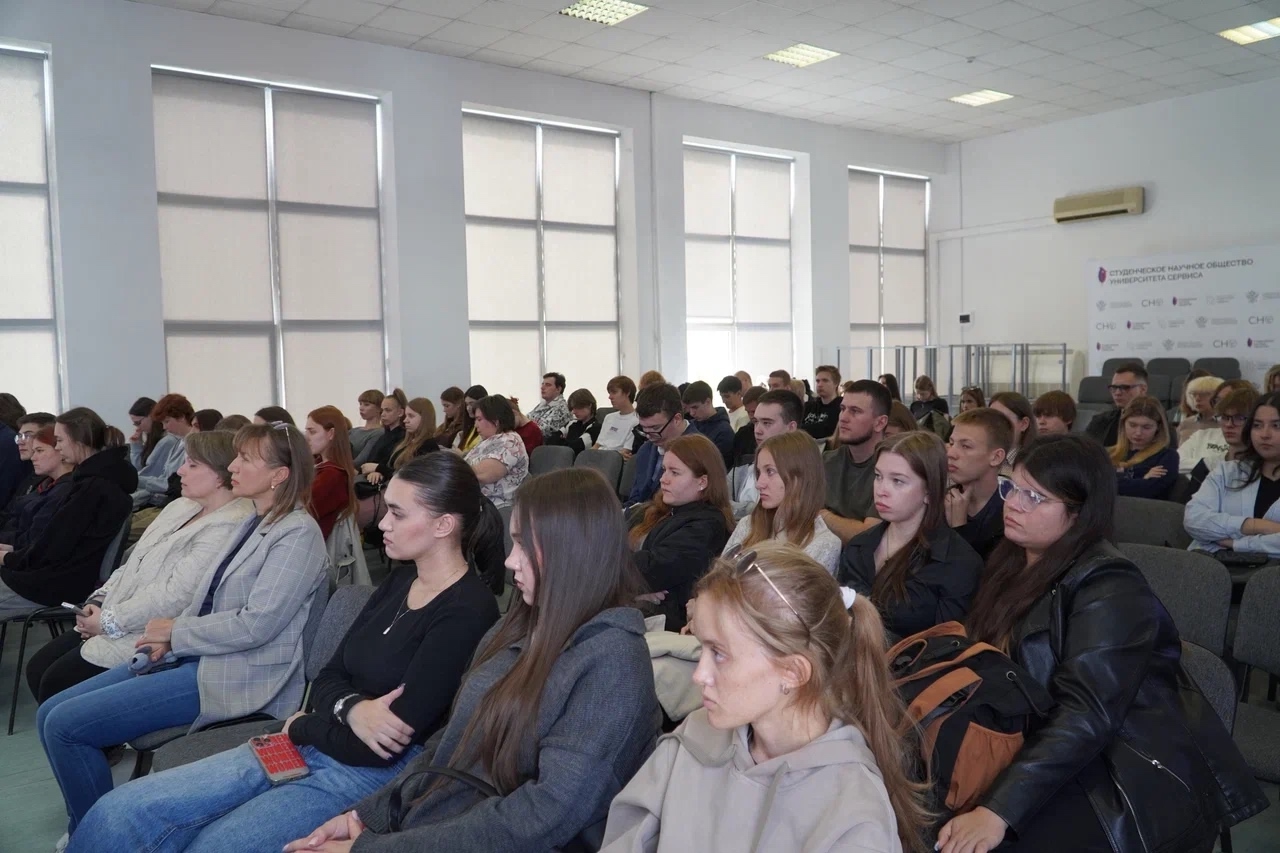 Стартовал третий сезон программы «Обучение служением»