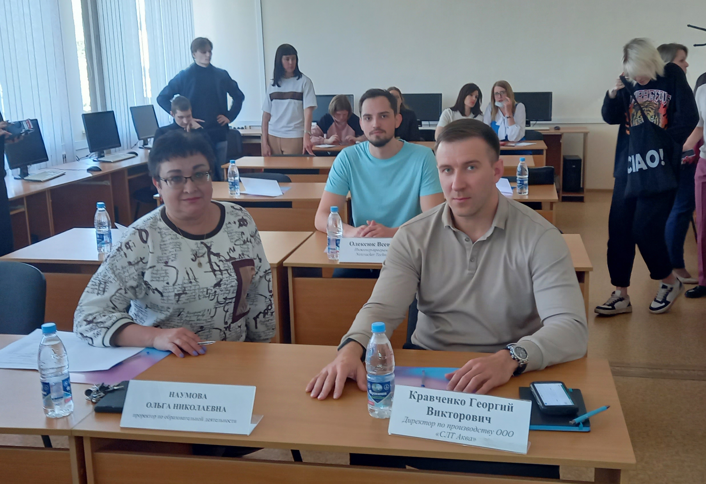 В Университете сервиса прошел «смотр» стартапов